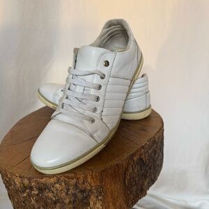 Kenneth Cole Down-Time men’s 10 white leather sneakers